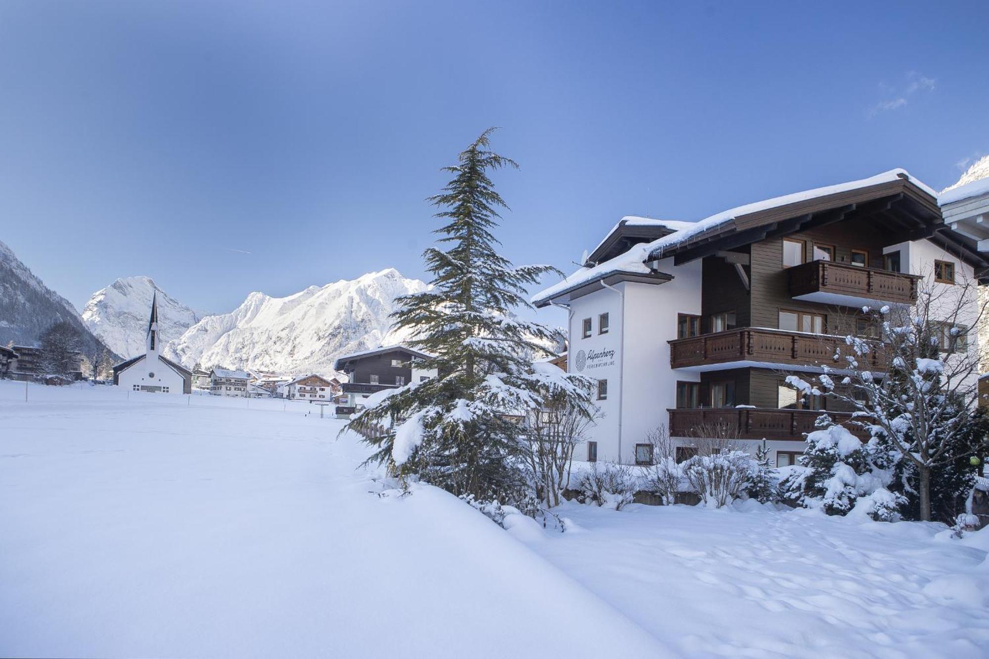 Alpenherz Ferienwohnungen แพร์ทีเซา ภายนอก รูปภาพ
